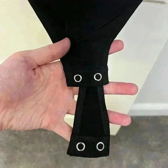 NWT Express silky flowy bodysuit in black size extra small - Picture 4 of 7